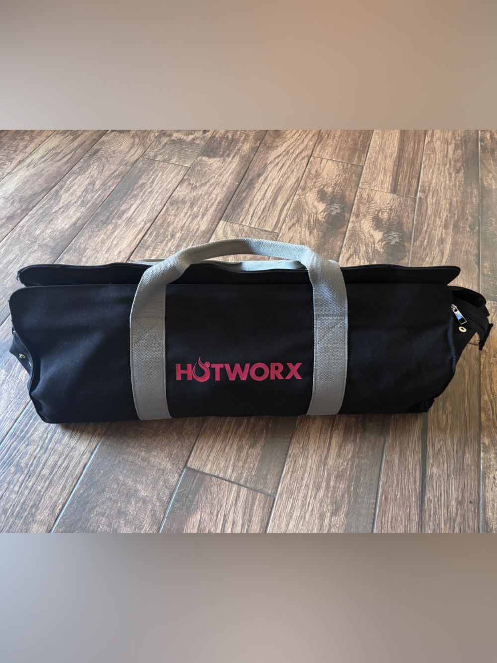 Hotworx MAT & Black Duffel Bag